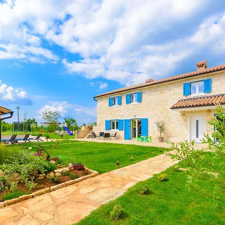 San - Family Stone House