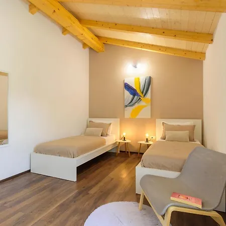 Villa San - Family Stone House *